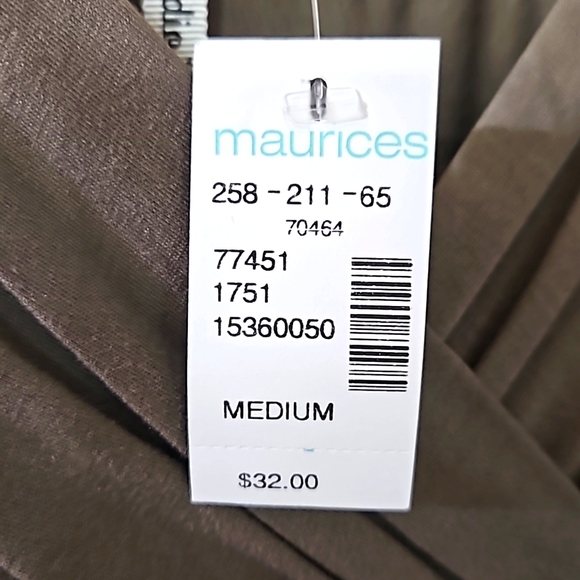 Studio Y Olive Green Sleeveless V-Neck Embellished Front Party Top Size Medium - Picture 8 of 11